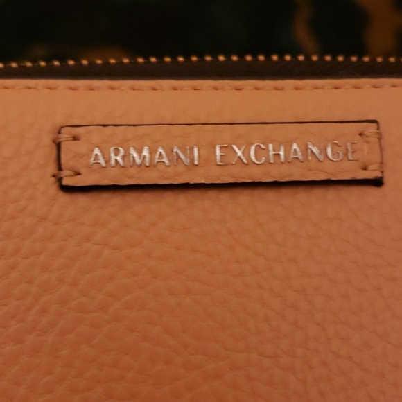 🌷Armani Exchange Wallet🌷 - Picture 5 of 5